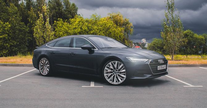 Фотография автомобиля Audi A7 2018 – н.в. II (4K)