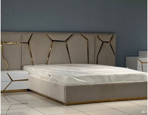 Спальный гарнитур новый