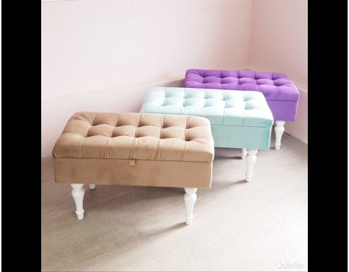 Банкетка с резной ножкой