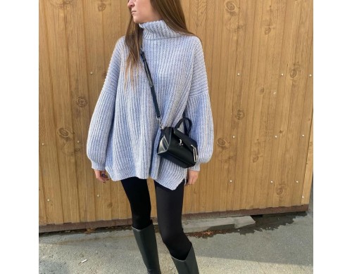 Свитер оверсайз