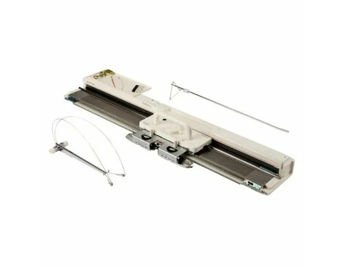 Вязальная машина Silver Reed SK 840 бежевый