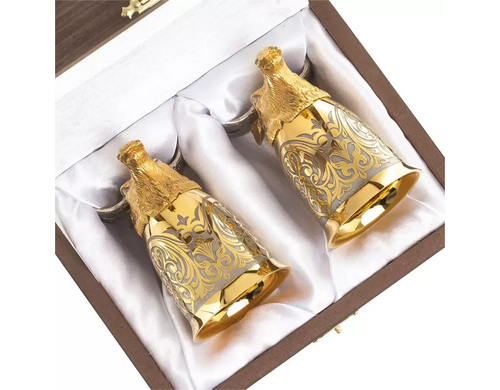 Уральский сувенир Набор из двух стопок-перевёртышей "Лось" из бронзы с позолотой (70 мл)