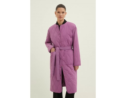 Пальто женское Finn Flare BAS-100118 фиолетовое XL